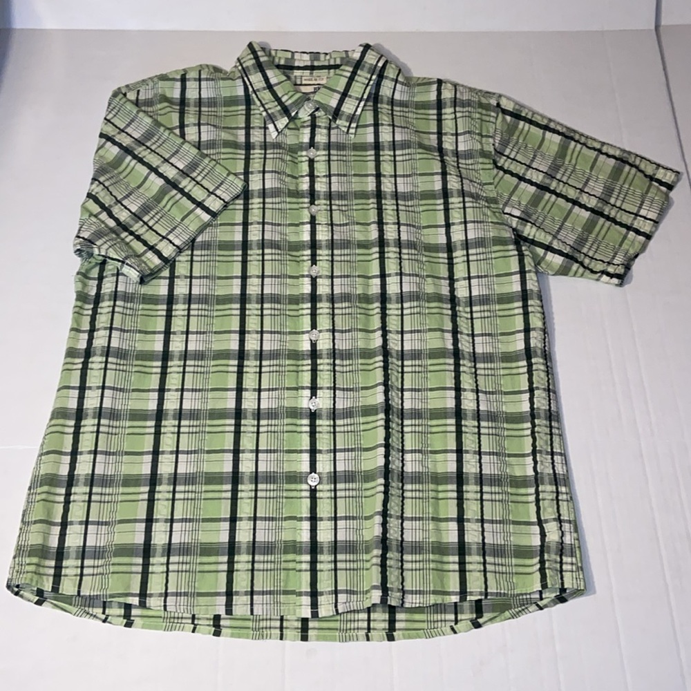 BKE Men’s Short Sleeve Large Regular Fit Button Up Plaid Shirt